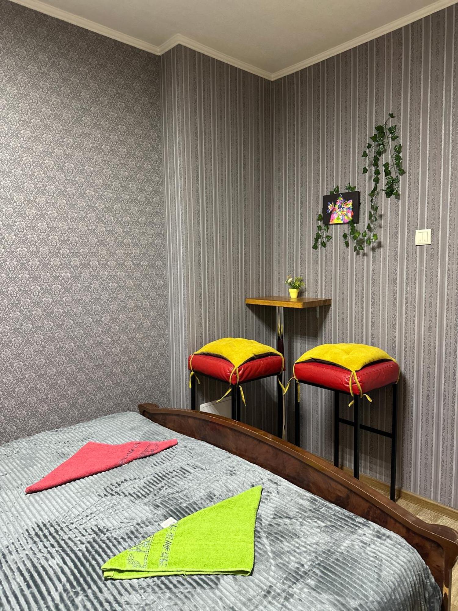Ararat-Poznyaki Hostel Kiev Bagian luar foto